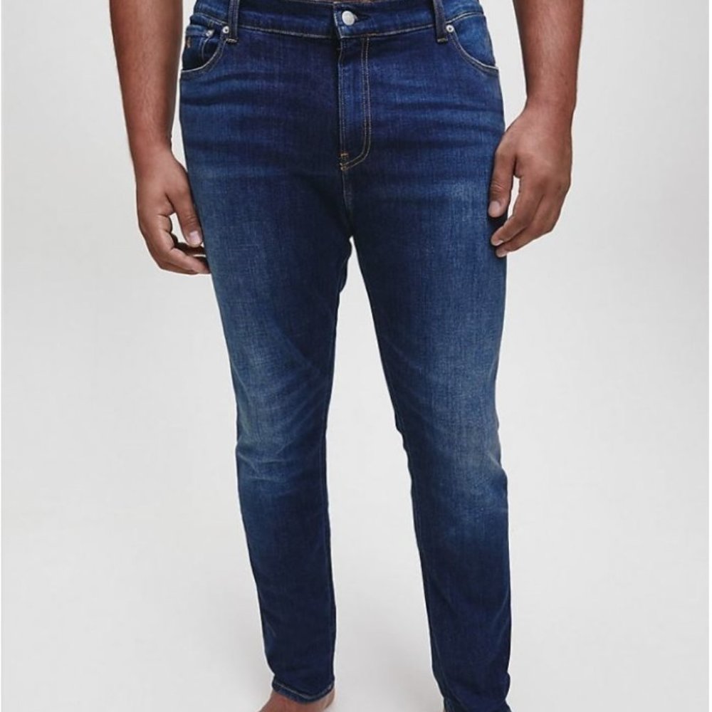 Calvin Klein Dark Wash Jeans 34 x 34 NWT